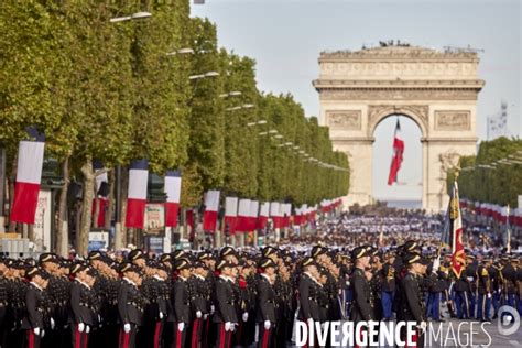 Défilé Du 14 Juillet Sur Les Champs Elysées Par Bruno Levy Photographie Ble5785017