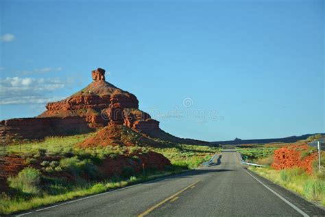 Utah Roadside Mountains Landscape Stock Photo Image Of Grass Break