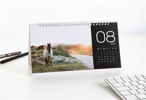 Tischkalender 2024 Mit Eigenem Foto Bei Smartphoto Erstellen