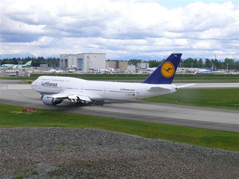 160 Photos Of Lufthansas First Boeing 747 8 Intercontinental Nycaviationnycaviation