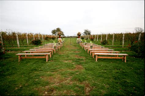 Outdoor Wedding Seating - jenniemarieweddings