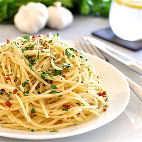 8 Quick And Easy Pasta Recipes Recipetin Eats