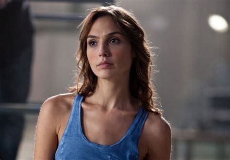 Gisele (gal gadot) appears in fast and furious for the very first time and meet brian and dom. Female Fast And Furious 5 Cast - Chrisyel