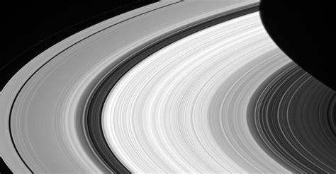 Cassini Captures Stunning Photo Of Saturns Rings Discovery Blog
