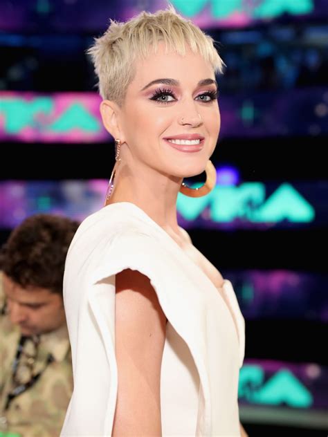 Katy Perry On Body Image And Her First Days On American Idol Instyle