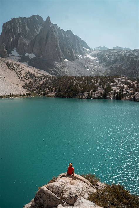 8 Photos That Will Inspire You To Hike Big Pine Lakes · Cassies