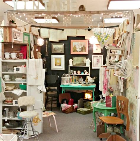 Antique Mall Booth The Second Space Little Vintage Cottage
