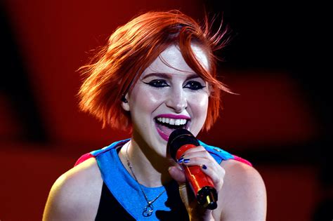 Paramores Hayley Williams Returns With First Solo Song Listen