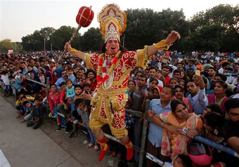 Dussehra Indias Grandest Festival Of Good Over Evil Suvidhaaapki