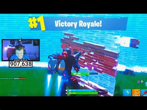 Both fans of these games are also crowded and have their reasons for liking either, or both games at the same time. Ceeday Fortnite Tracker