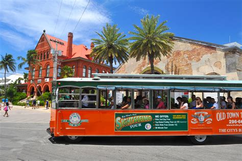 Key West Tours Conch Train Tour Vs Old Town Trolley