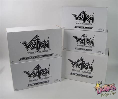 2011 Mattel Matty Collectors Set Voltron 1a