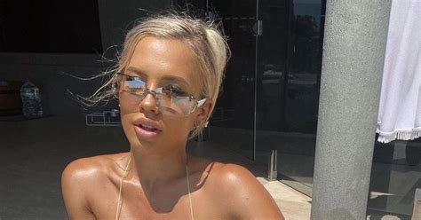 instagram model causes temperatures to rise with sexy micro bikini snap my xxx hot girl