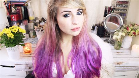 Once the mixture starts boiling, remove it from the heat and pour it into a bowl. HOW TO: Dip Dye/Gradiant Coloured Hair! - Katie Snooks