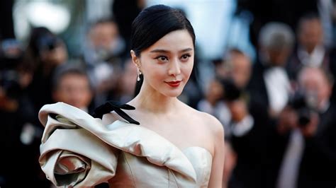 Fan Bingbing Chinese Actress Re Emerges Apologises For Tax Evasion
