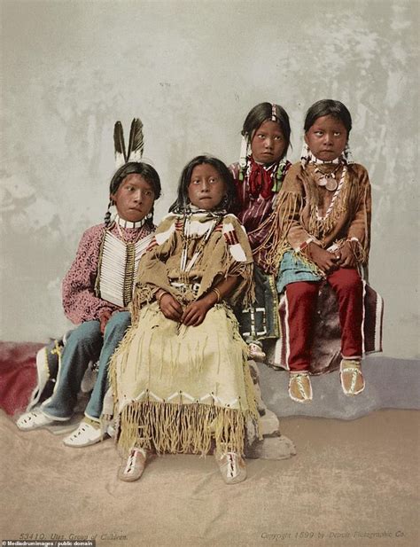 Native Americans Seen In Amazing Colorized Photos From 100 Years Ago