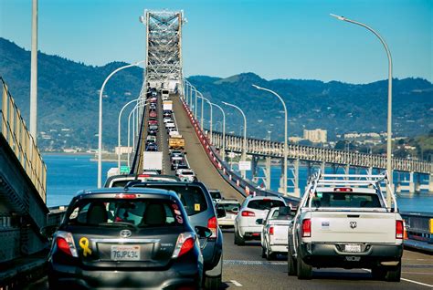 Traffic across Bay Area bridges slowed due to high winds