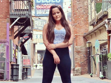 Teen Mom Jenelle Evans Urges Fans To Keep In Touch With Their Loved