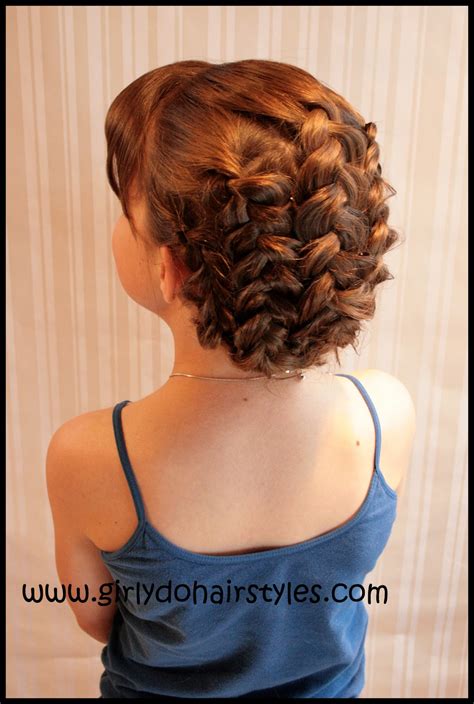 Whether it is a family function, prom night or friends wedding the braided updo are to make it interesting you can place small beads of the pearl in it. 13 Spring Hairstyles | Hairstyles For Girls - Princess ...