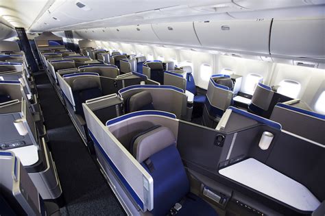 First United 767 300 With Polaris Seats Takes Flight Live And Lets Fly