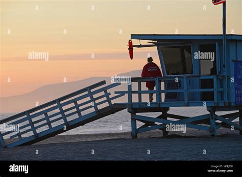 Lifeguard Tower At Zuma Beach In Malibu California Stock Photo Alamy