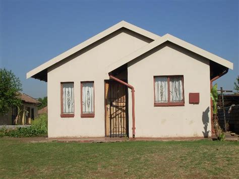 When a bank has repossessed a house that house becomes what's known as a real estate owned property (reo). Standard Bank Repossessed 3 Bedroom House for Sale on online