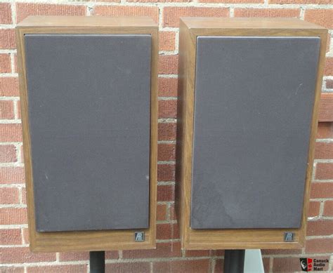 Pair Of Acoustic Research Ar 38s Speakers Photo 800296 Aussie Audio Mart