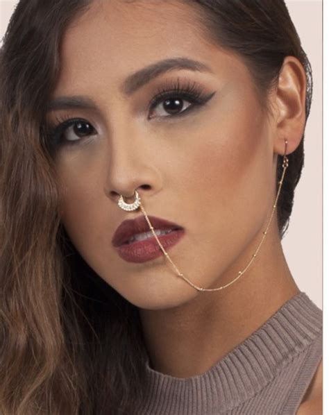 Jewels: fake septums, fake nose ring, septum chains ...