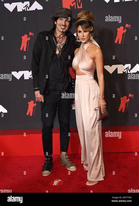 Tommy Lee And Brittany Jayne Furlan At The 2021 Mtv Video Music Awards