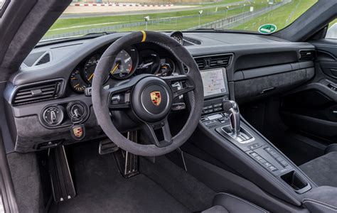 Al Volante Del Porsche 911 Gt3 Rs 2018 El Deportivo Con Mayúsculas