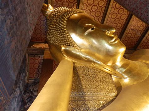 Wat Pho Reclining Buddha Bangkok Adventure Holiday Thailand