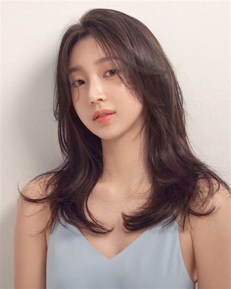 28 top korean medium hairstyle female 2019 91 images korean hairstyles women shoulder length 30