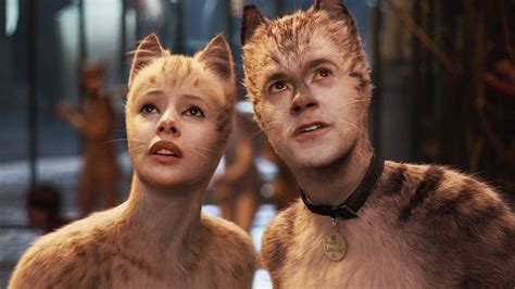 Universal pictures prezintă cats, o producție working title films și amblin entertainment production, în asociere cu monumental pictures și the really useful group. Cats (2019) - Official New Trailer - GameSpot