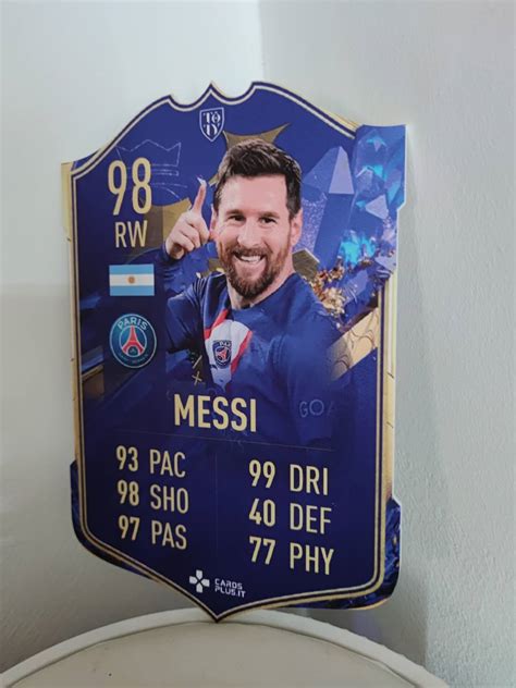 Fifa 23 Ultimate Team Lionel Messi Toty Card Gigante Cardsplusit