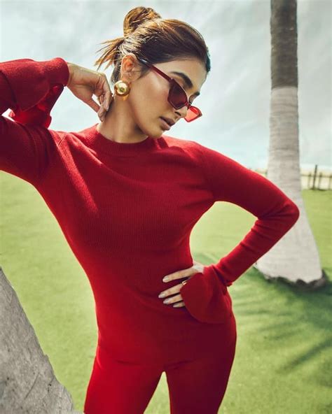 Radhe Shyam Actress Pooja Hegde Looks Ravishingly Hot In A Red Jumpsuit