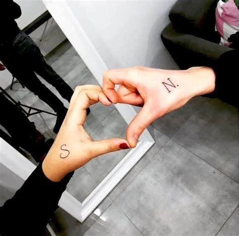 The Cutest Couple Tattoo Designs for Passionate Lovers ...