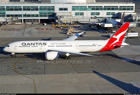 Vh Zna Qantas Boeing 787 9 Dreamliner Photo By Tong Xian Id 999165