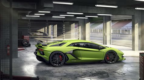 Recall Getting Trapped Inside A Lambo Aventador Svj Is Not The Worst Way To Self Isolate