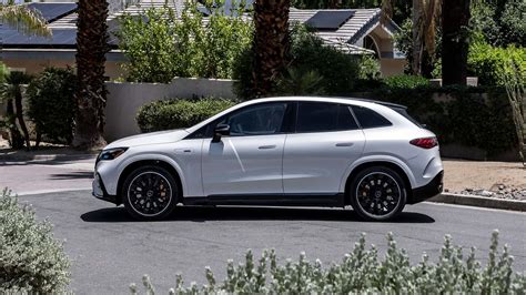 Mercedes Amg Eqe Suv Gets A Disappointing Miles Of Epa Range