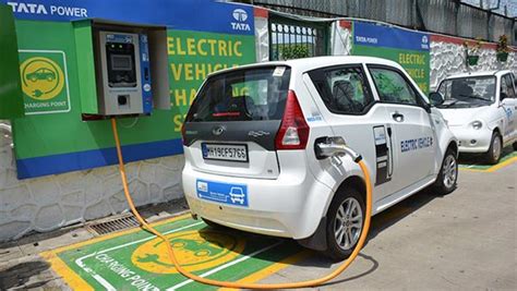 Electric Vehicle Charging Stations Across India: State-Wise Numbers