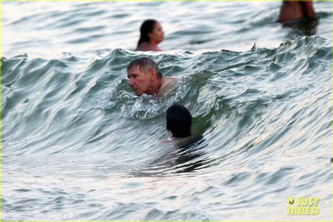 Photo Harrison Ford Shirtless Beach Stud In Rio 27 Photo 2816048
