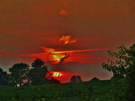 Robin Crocker Captures A Gorgeous Sunset In This Photo From Oneonta