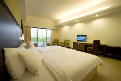 4 reasons to choose flamingo hotel by the beach, penang. Flamingo Hotel by the Beach in Penang - Room Deals, Photos ...
