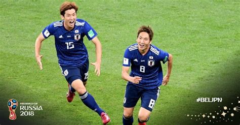 اللاعبون المسلمون في بطولة كأس العالم بالبرازيل2014. منتخب اليابان يتركُ مفاجأة في غرف تغيير الملابس - الشباك ...