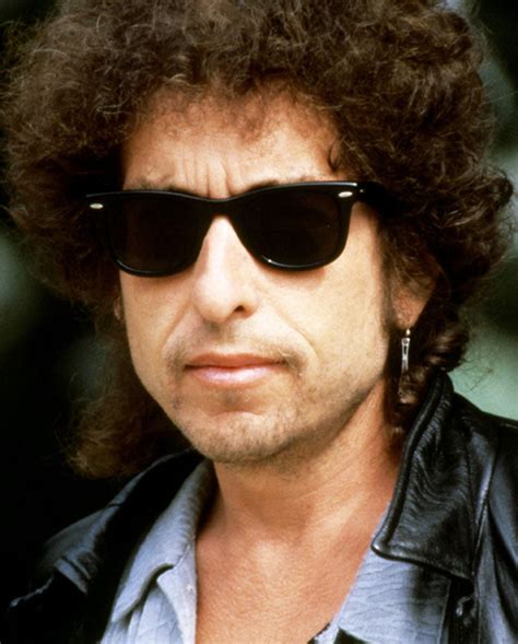 Poet Nic Honours Bob Dylan Classic Blood On The Tracks Express And Star