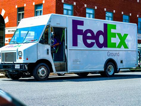 Comparing FedEx Routes and Amazon DSP Routes - Capstone Insurance