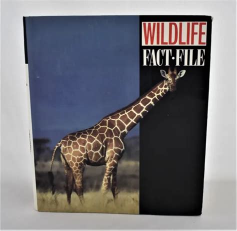 Wildlife Fact File 1990 11 Dividers 172 Cards In 3 Ring Binder 1800
