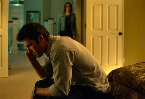 Review David Finchers ‘gone Girl Starring Ben Affleck Rosamund Pike