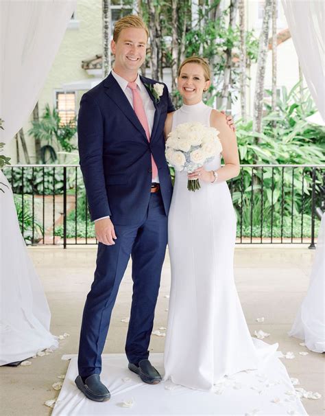 Fox News Peter Doocy Officiated His Sisters Wedding In A Hurricane