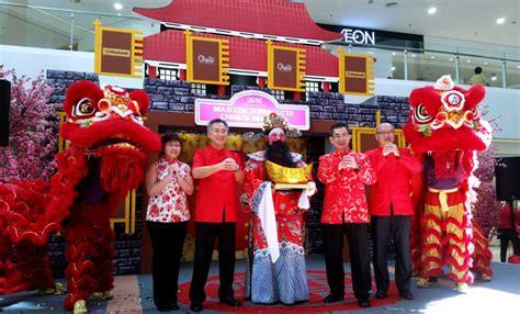 The newest mall in the city centre houses a variety of tenants such as h&m, salon du chocolat and the original milkshake co. Meet the Mighty Terracotta Warriors at Quill City Mall ...